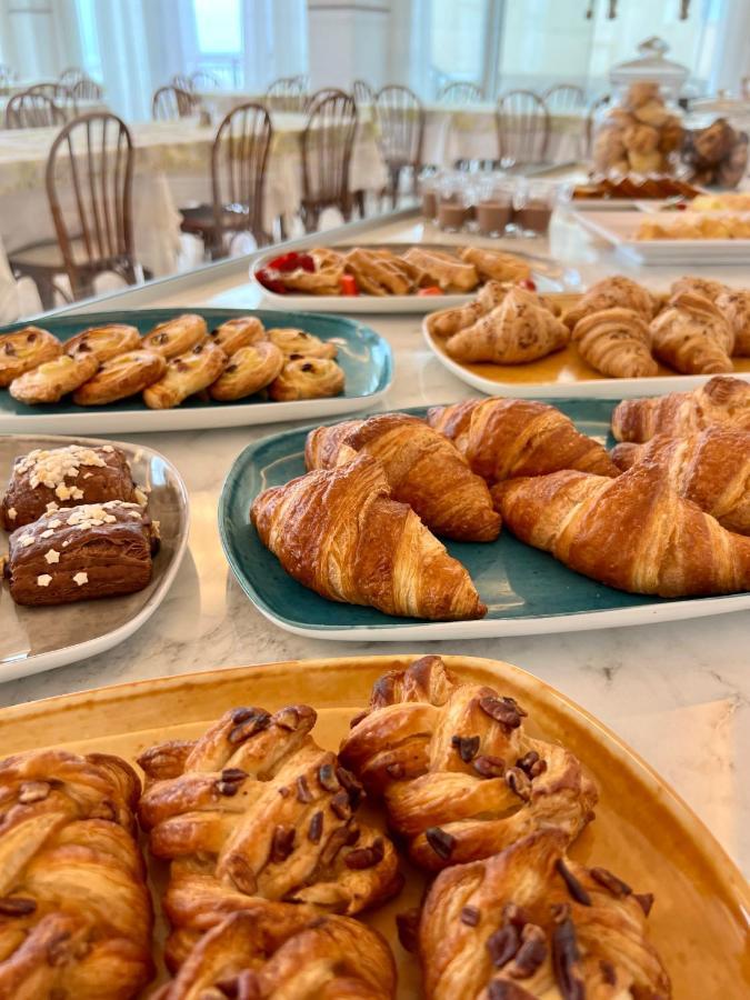 Hotel Globus Bellaria-Igea Marina Eksteriør billede