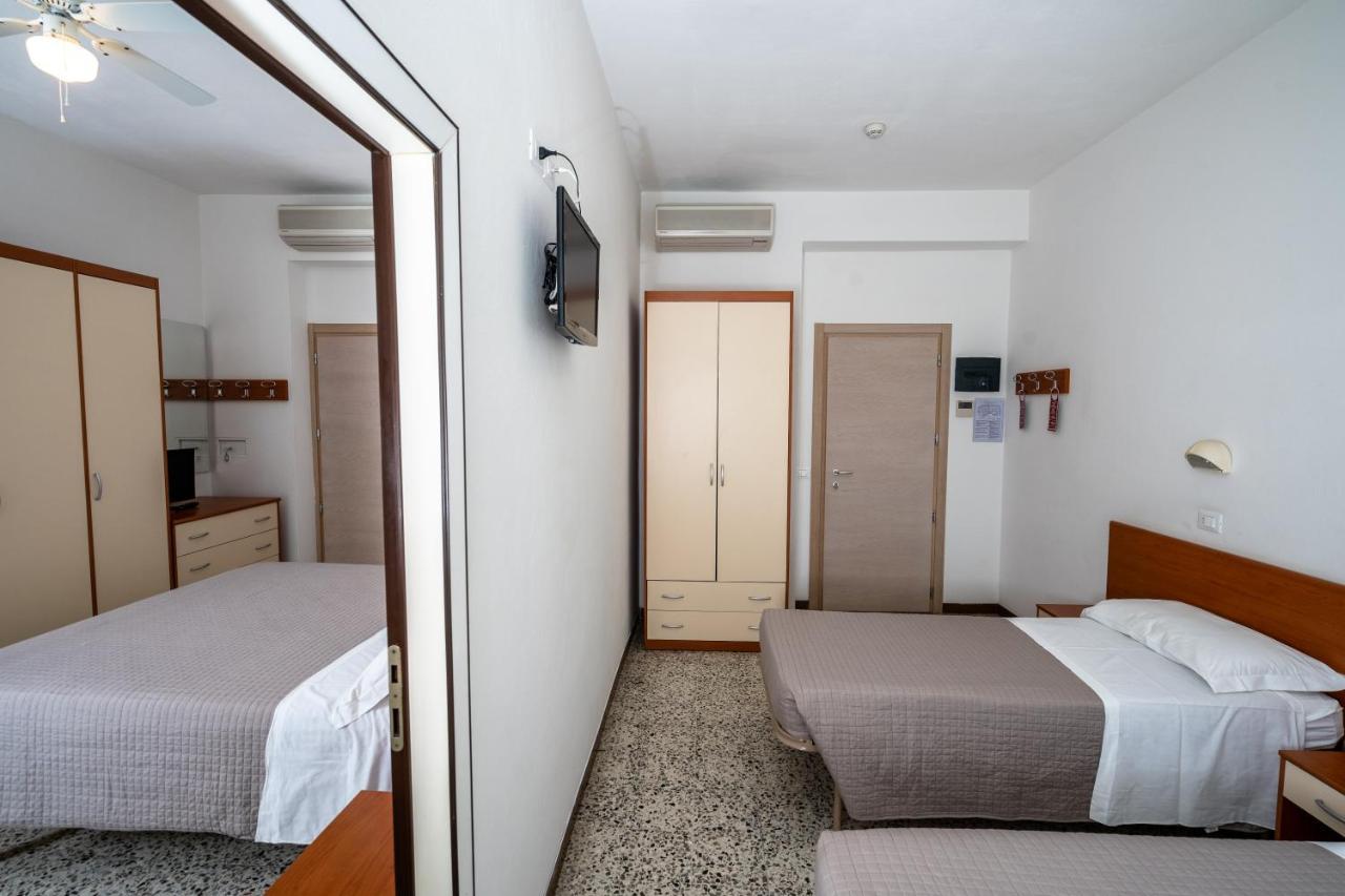 Hotel Globus Bellaria-Igea Marina Eksteriør billede
