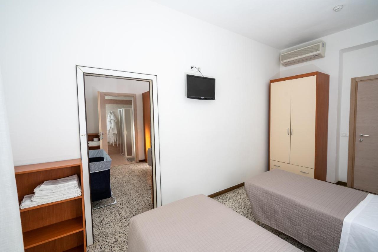 Hotel Globus Bellaria-Igea Marina Eksteriør billede