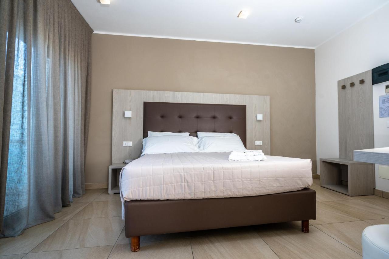 Hotel Globus Bellaria-Igea Marina Eksteriør billede