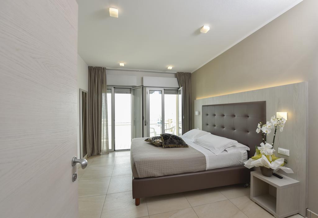 Hotel Globus Bellaria-Igea Marina Eksteriør billede